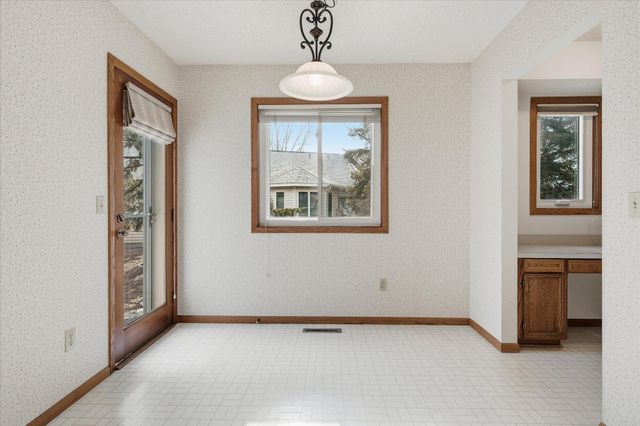 2639 Lake Court Circle 81, Mounds View, MN 55112