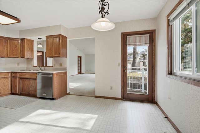 2639 Lake Court Circle 81, Mounds View, MN 55112