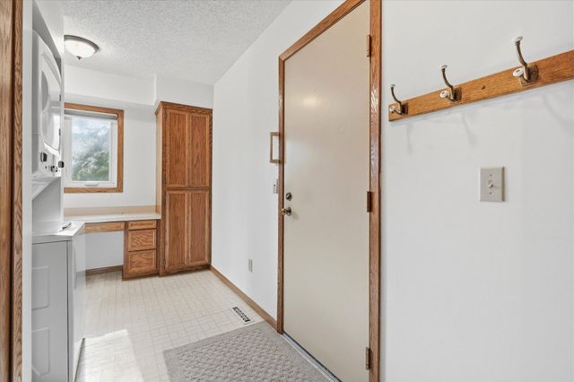 2639 Lake Court Circle 81, Mounds View, MN 55112