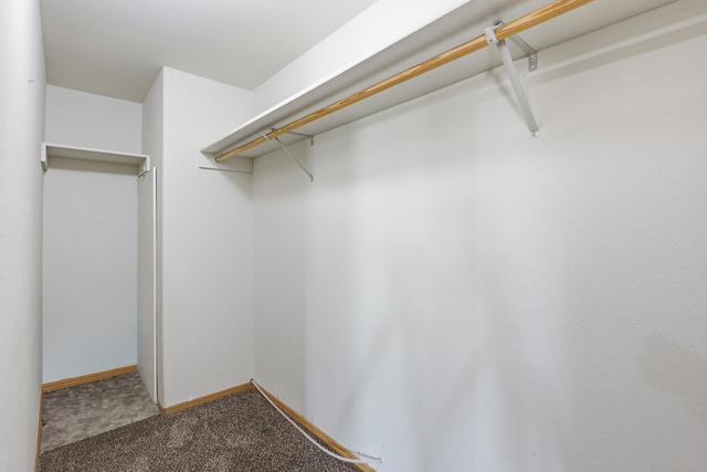 3215 E Bull Run Ln, Mead, WA 99021