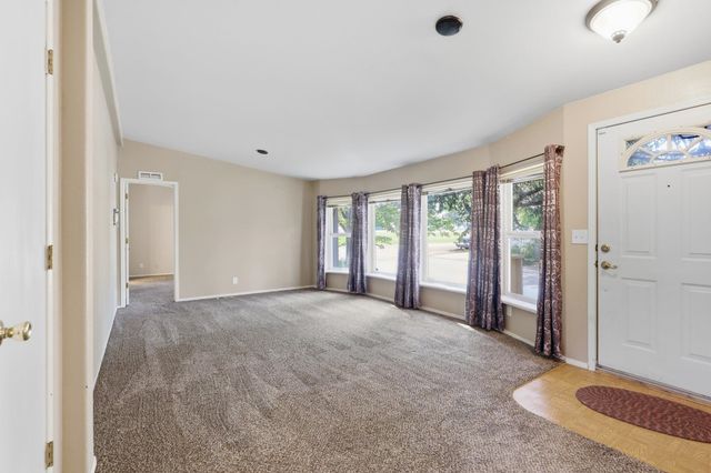 3215 E Bull Run Ln, Mead, WA 99021