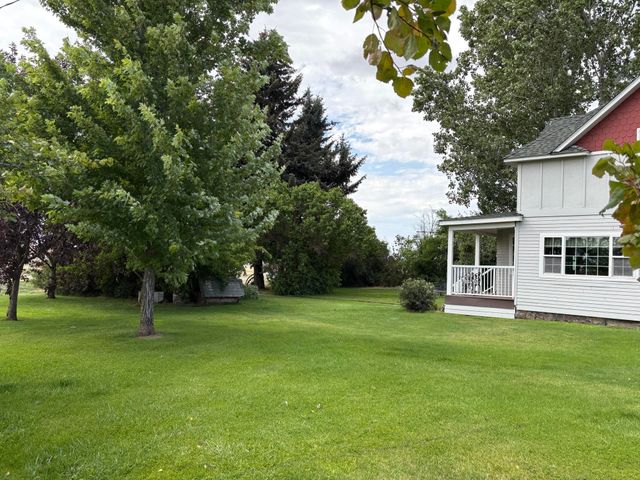 3215 E Bull Run Ln, Mead, WA 99021
