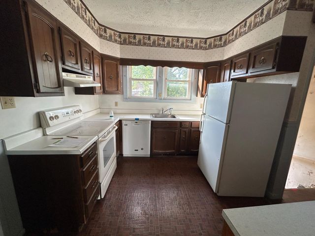 11308 MARBERN RD, Hagerstown, MD 21740