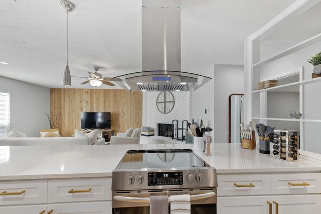 5112 Arbor Glen Road, The Colony, TX 75056