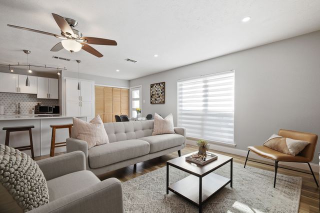 5112 Arbor Glen Road, The Colony, TX 75056