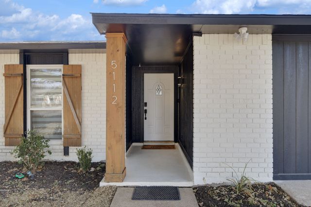 5112 Arbor Glen Road, The Colony, TX 75056