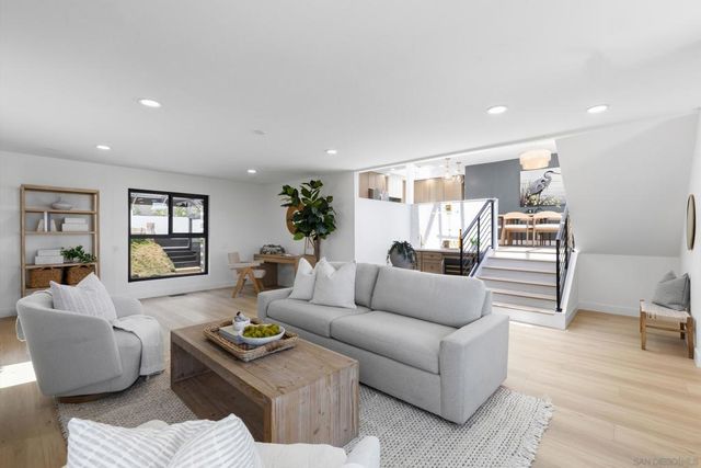 858 Rosecrans, San Diego, CA 92106