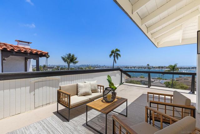 858 Rosecrans, San Diego, CA 92106