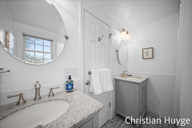 7617 Primrose Lane, Portage, MI 49024