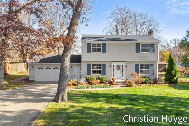 7617 Primrose Lane, Portage, MI 49024