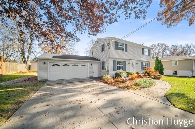 7617 Primrose Lane, Portage, MI 49024