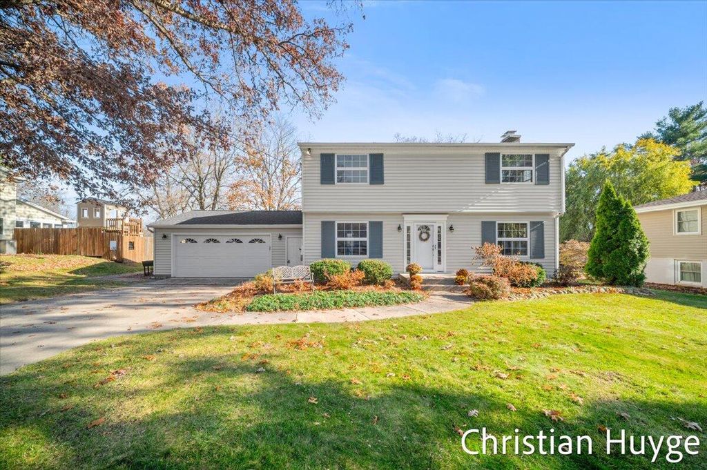 7617 Primrose Lane, Portage, MI 49024