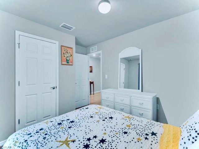 10545 Crossback LN, Lehigh Acres, FL 33936