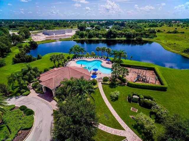 10545 Crossback LN, Lehigh Acres, FL 33936
