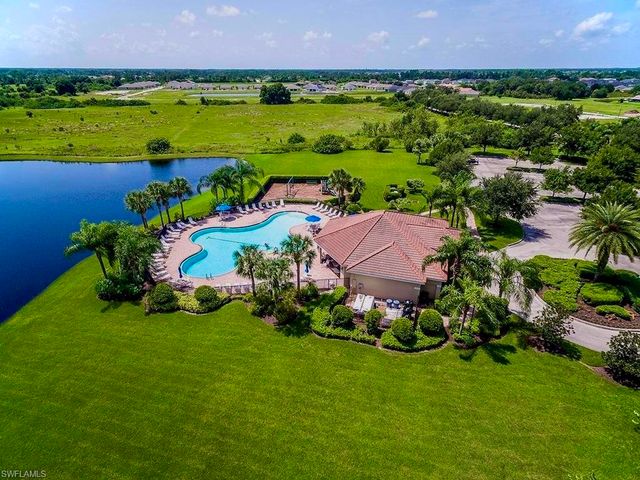 10545 Crossback LN, Lehigh Acres, FL 33936