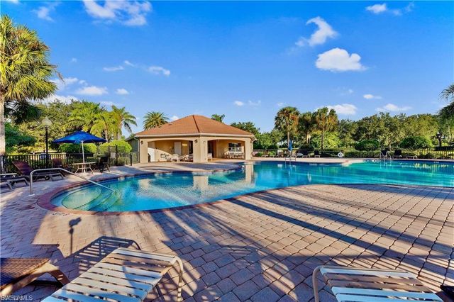 10545 Crossback LN, Lehigh Acres, FL 33936