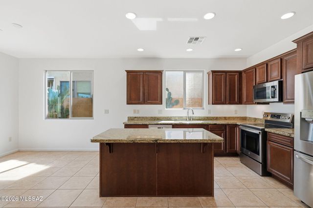 60500 E Arroyo Vista Drive, Oracle, AZ 85623