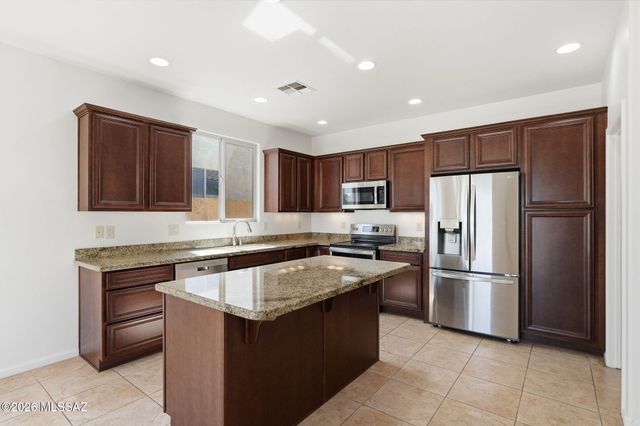 60500 E Arroyo Vista Drive, Oracle, AZ 85623