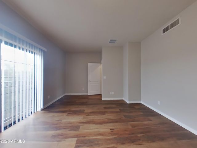 3446 E AVALON Drive, Phoenix, AZ 85018