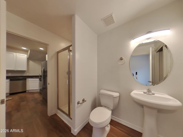 3446 E AVALON Drive, Phoenix, AZ 85018