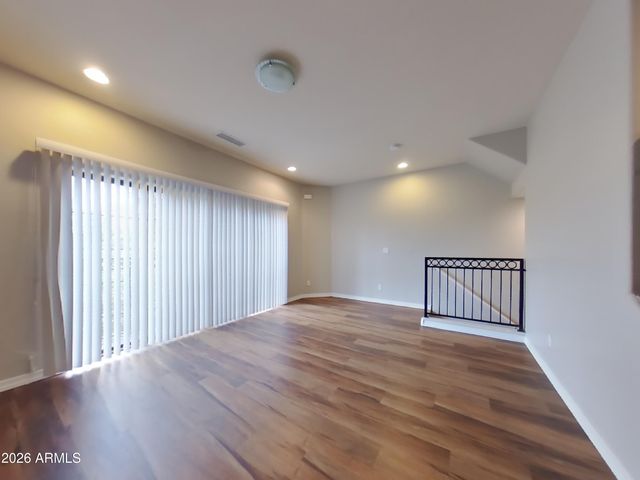 3446 E AVALON Drive, Phoenix, AZ 85018