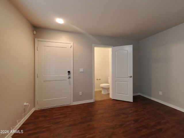 3446 E AVALON Drive, Phoenix, AZ 85018