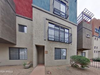 3446 E AVALON Drive, Phoenix, AZ 85018