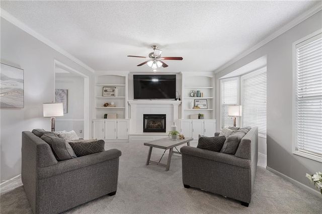 21436 W 48th. Street, Shawnee, KS 66226