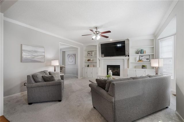 21436 W 48th. Street, Shawnee, KS 66226