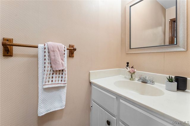 4337 Collingswood Dr, Chesterfield, VA 23832