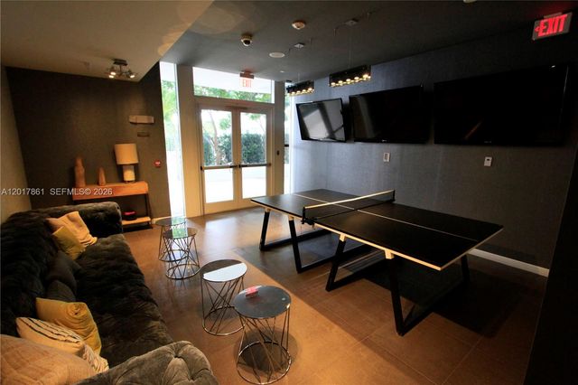 2100 Park Avenue 202, Miami Beach, FL 33139