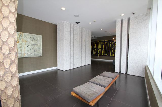 2100 Park Avenue 202, Miami Beach, FL 33139