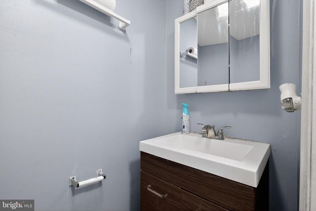 50 LAWSON AVE, Claymont, DE 19703