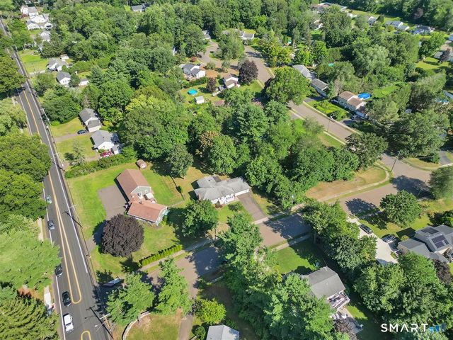 28 Centerbrook Road, North Haven, CT 06473
