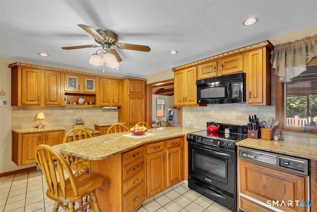28 Centerbrook Road, North Haven, CT 06473