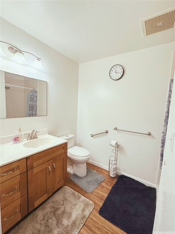94-534 Kupuohi Street 21102, Waipahu, HI 96797