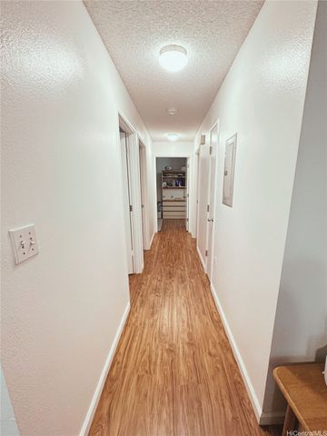 94-534 Kupuohi Street 21102, Waipahu, HI 96797