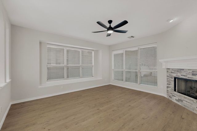 1213 King George Lane, Savannah, TX 76227