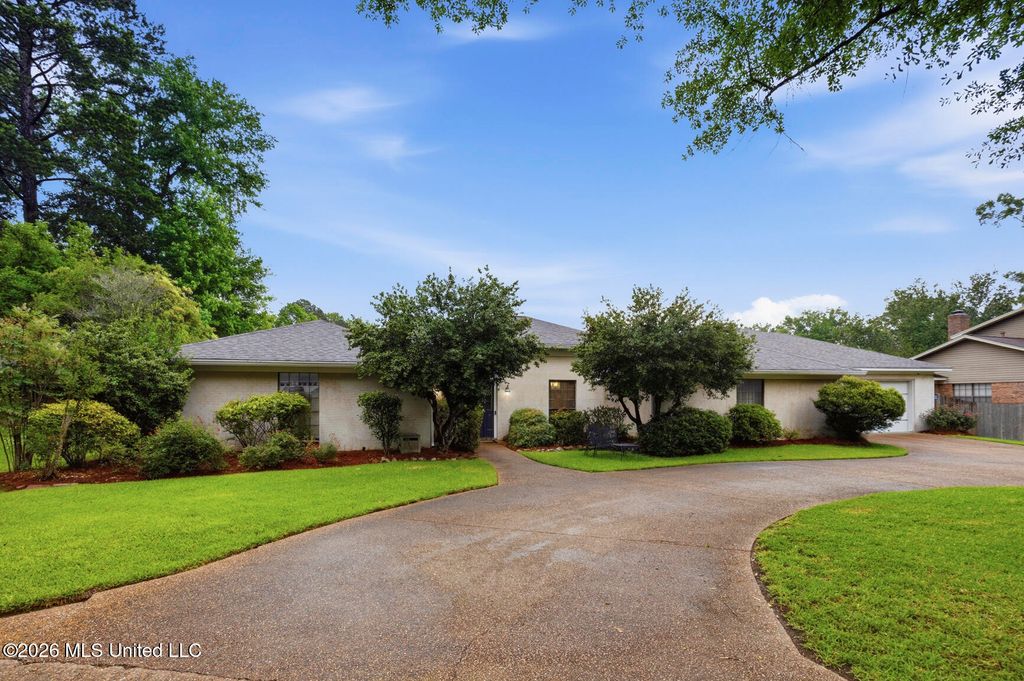102 Michael Cove, Brandon, MS 39047
