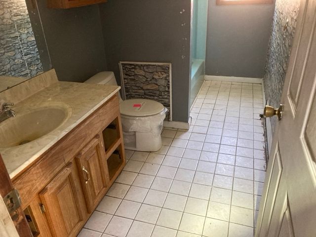 1961 HANNON Road, Erie, PA 16510