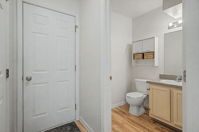 5423 Rivertown Circle SW, Wyoming, MI 49418