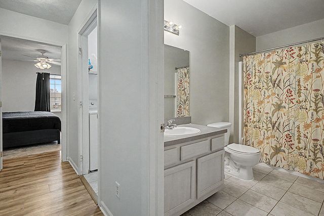 5423 Rivertown Circle SW, Wyoming, MI 49418