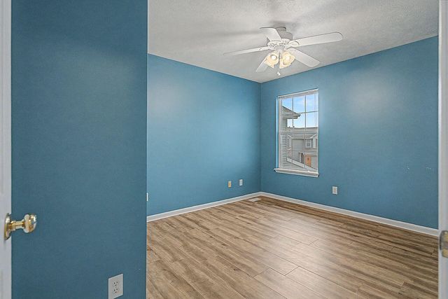 5423 Rivertown Circle SW, Wyoming, MI 49418