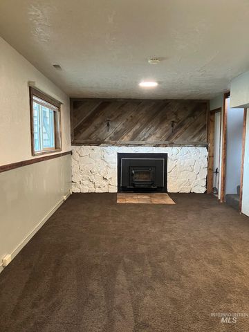 1531 Briarwood Ln, Twin Falls, ID 83301