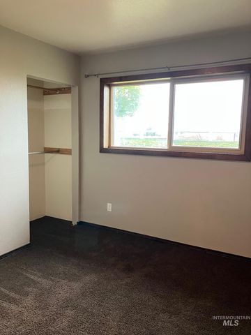 1531 Briarwood Ln, Twin Falls, ID 83301