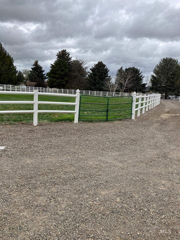 1531 Briarwood Ln, Twin Falls, ID 83301