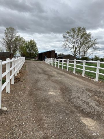 1531 Briarwood Ln, Twin Falls, ID 83301