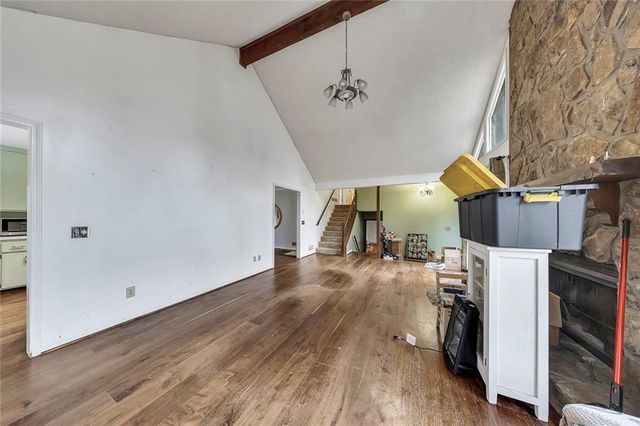 120 Emerald Cove Drive, Woodstock, GA 30189