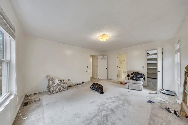 120 Emerald Cove Drive, Woodstock, GA 30189