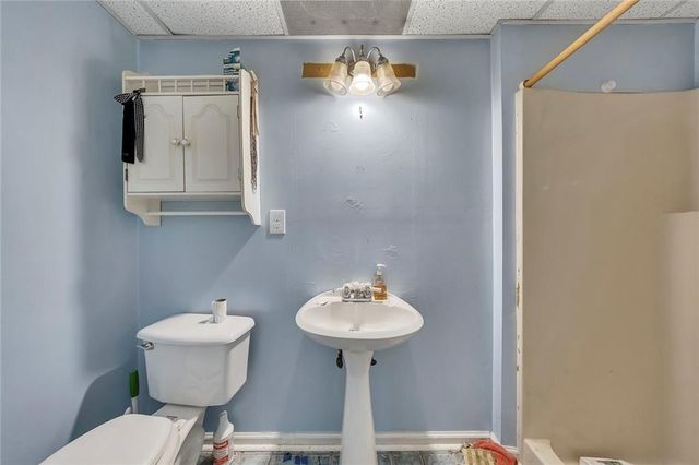 120 Emerald Cove Drive, Woodstock, GA 30189